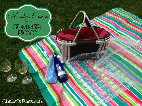 10 Must-Haves for a Summer Picnic